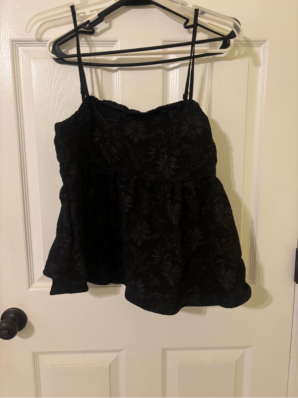 SHEIN Black Floral Lace Spaghetti Strap Tank Top